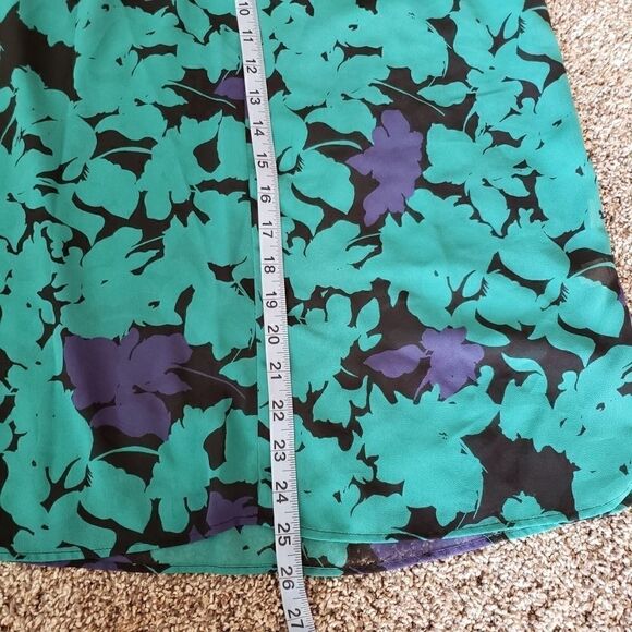 Ann Taylor Loft Ladies Sleeveless Sheer Top, Med - Picture 9 of 13